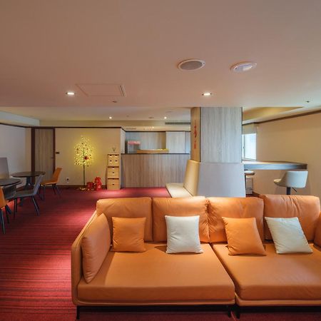 טאיפיי Rich & Free Hotel - Fuzhong 富逸旅趣-板橋府中館 מראה חיצוני תמונה